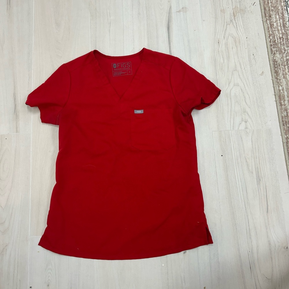 Figs Scarlet V-Neck Scrub Top